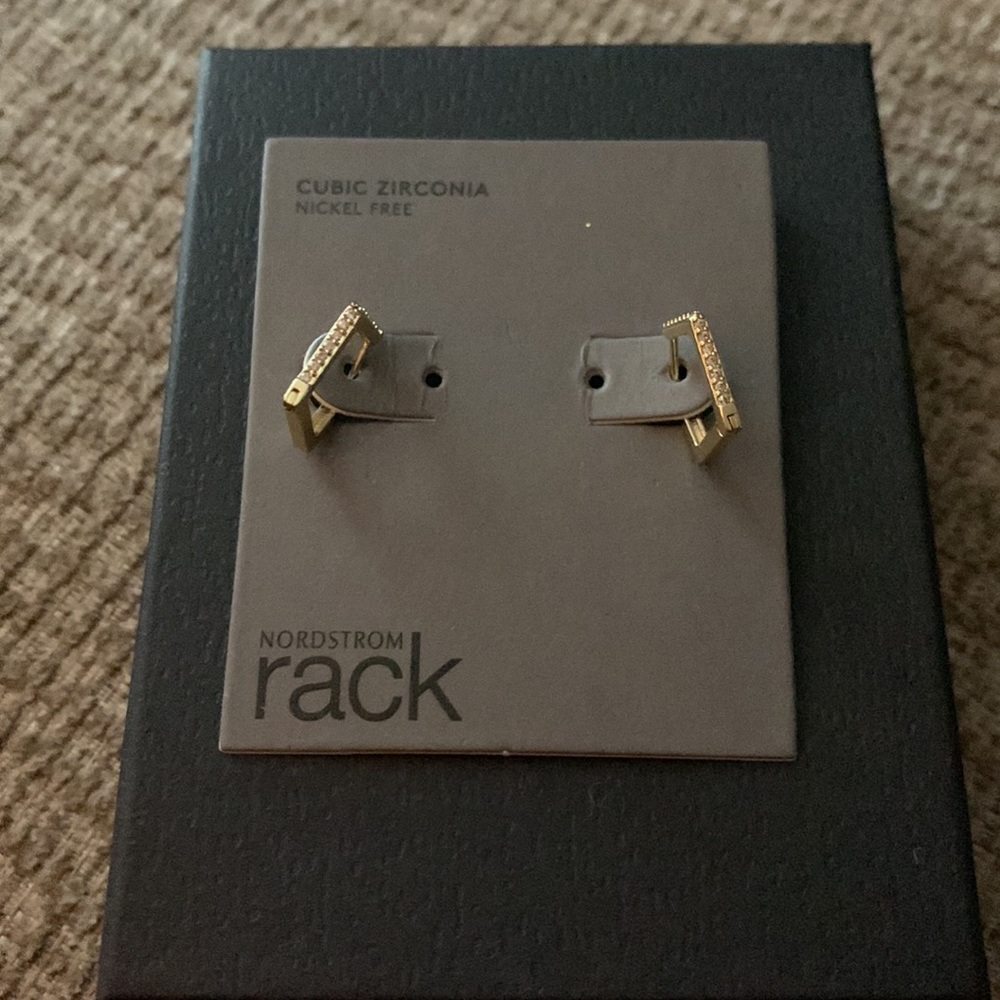 Earrings by Nordstrom Rack - Picture 3 of 7